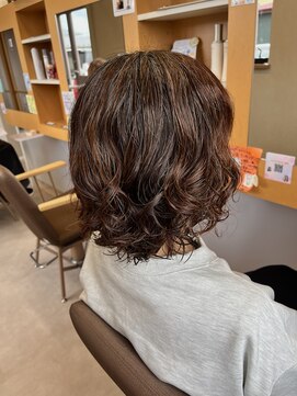 クレル バイ クレイス(Crellu by CRACE) カールたっぷり！ショートボブパーマ