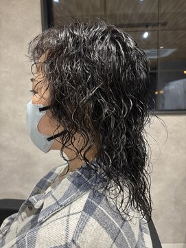 ウルフのクルクルパーマ