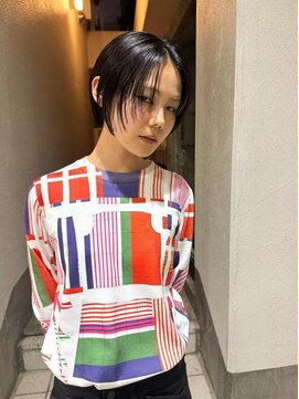 シータ(sheta) 【sheta/三畑】黒髪小顔ネビージュブルーカラーハンサムショート