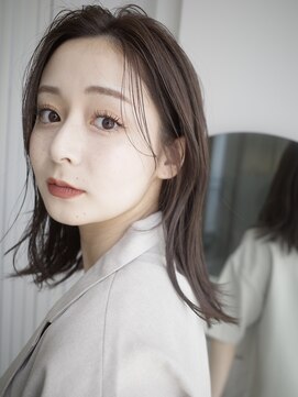 ヌヌ 渋谷 原宿 明治神宮前(nunu) レイヤーカットウルフカットボブグレージュオリーブべージュ