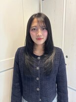 カイ(kai)&nbsp;艶感ストレート×くびれレイヤー｜韓国風ミディアム