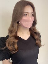 hyon myon/RISEbyREVO 綾瀬店【ヒョンミョン】&nbsp;ハッシュカット/デザインカラー/グレージュ[綾瀬駅/韓国ヘア]