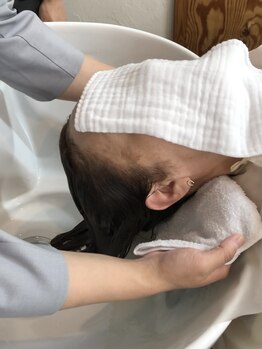 ヘッズ(HEADS)の写真/ひんやり×リラックス体験を！オーロラフロストリセットスパで頭皮をすっきり整える極上の癒やし時間◎