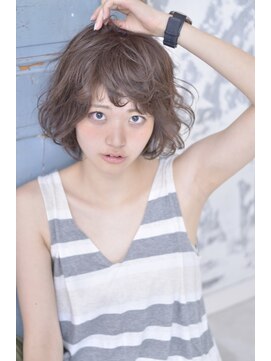 ボコカ(bococa) 触れたくさせるゆるふわっ質感の外国人風グラデボブ