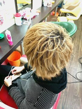 ヘアセットアップス(UP's) ♂イケメンズセット~ゆる巻きナチュラル前盛り金髪バージョン♂