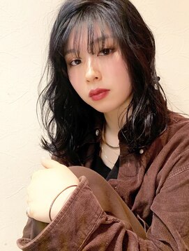 イノセンツ(Innocent'S) フェザーバング/ゆるふわパーマ/抜け感ヘア/大人女子