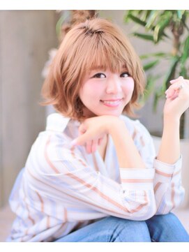 オモルフィ(Omorfi) 大泉学園【Omorfi】ウエーヴ ボブ グレイカラー