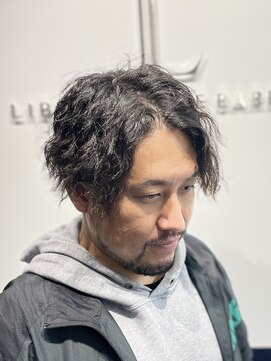 リバティシェアバーバー 銀座(LIBERTY SHARE BARBER) スパイラルパーマ/ツイストスパイラルパーマ/ツーブロック/銀座