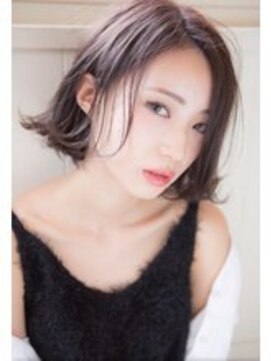 ウノ 若葉台(UNO) エアリー外はねボブ/前髪なしショート/ニュアンスカラー
