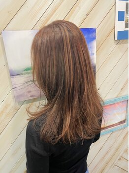 ヘアデザイン アラ(Hair Design Ala)の写真/明るい色もOK!【白髪染め+カット+髪質改善Tr+ケアプロ¥8800】いつまでもお洒落を楽しみたいあなたに◎