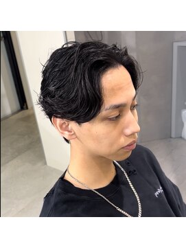 ニコフクオカヘアーメイク(NIKO Fukuoka Hair Make) 「NIKO」大人センターパートパーマ　カルマパーマ　福岡天神