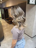 サニー 渋谷(SUNNY)&nbsp;バレイヤージュ、ショコラアッシュ、ハイライト、グレージュ