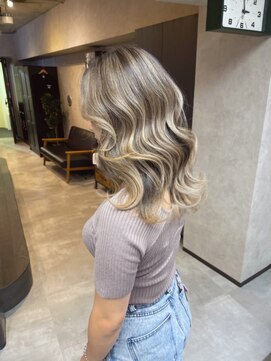 サニー 渋谷(SUNNY) バレイヤージュ、ショコラアッシュ、ハイライト、グレージュ