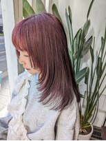 アン(Hair make un)&nbsp;レイヤーレッドカラー