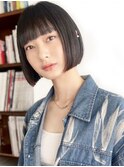 黒髪スリークボブ