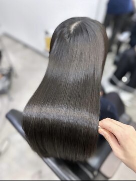 シンカ(shinka) うる艶ストレート+グリーンティーカラー