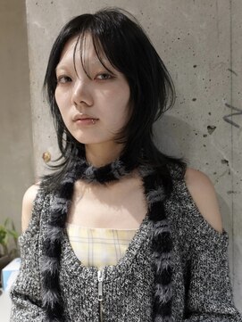 カート バイ デコ(Kurt by DECO) ハッシュカット/ディープグレージュ　英心