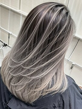 サンティエ(scintiller) ブリーチ/ダブルカラー/グラデーションカラー/インナーカラー