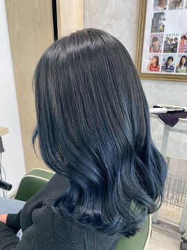 アース オーセンティック 岡山青江店(EARTH Authentic) ブルーブラック