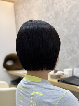 メロウ プライム(メロウ prime) ミニボブ×ツヤ髪ストレート
