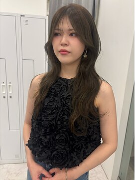 シティーバイローウェ 表参道(City/louwe) 深めオリーブとたっぷりなレイヤーカット