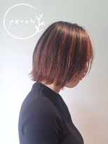 パーチ(perch) 表面ブラック×ブリーチなしインナーオレンジのボブ