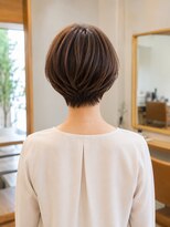 アイノワ(ainowa)&nbsp;大人女性のふんわりショートボブ