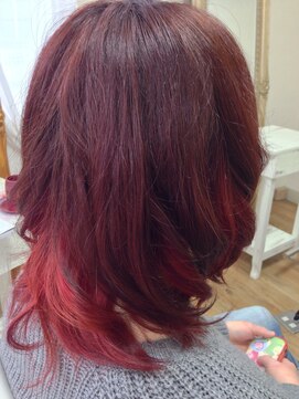 フェリシータ 総持寺店(felicita) ツヤツヤカラーからチラりと見えるインナーレッド♪