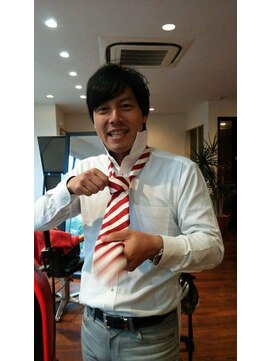 クチュリエ シュシュ バイ ヘアスイーツ(Couturier chouchou by Hair Sweets) りょうカット