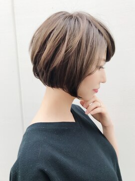 ルーファス 恵比寿 渋谷(Ruufus) 30代人気★丸み上品ショートボブ【Ruufus恵比寿渋谷】314b4
