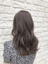 ルカ(Luca)&nbsp;イルミナ×抜け感×ミルクティグレージュ