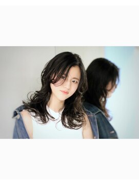 メイカ(MEIKA) 『meikahair2020ssレディースヘアー』スタイリスト　池西　正芳