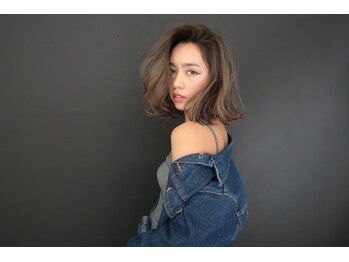 ヘアーリゾート プルメリア(HAIR RESORT PLUMERIA)の写真/諦めていた明るい白髪染めが可能に♪色持ちよくキレイなヘアカラーをお楽しみください★