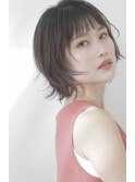 大人バランス・前髪オン眉ショート