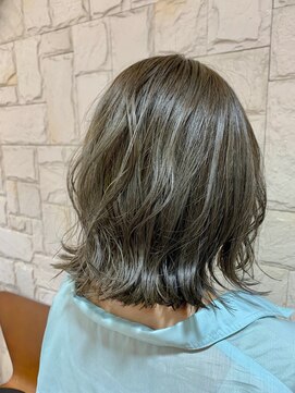 ニコア 千葉(nicoa) マットアッシュ/大人かわいい[千葉/千葉駅]