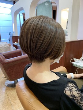 ブランシェ JR勝川駅南口店(BRANCHE) 前下がりbob《ボブ》