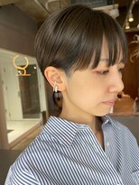 イトシテ&nbsp;サイド刈り上げショート×アッシュブラウン【本多身和子】