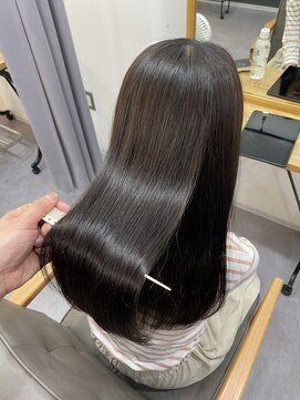 イニット 奈良新大宮(init.) 20代30代髪質改善カラーラベンダーベージュ毛先パーマ透け感