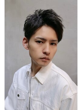 ルーツ(ROOTS) 大人男子でもセットしなくてもいい髪型