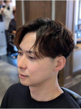 ワンワンオー バーバーショップ コンチネンタル(@110 BARBER SHOP continental) ニュアンスパーマ