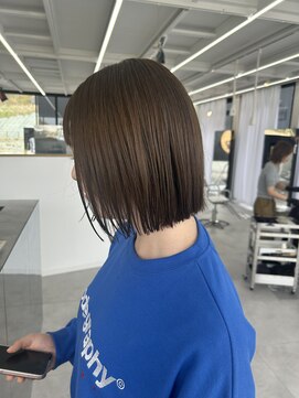 ハレトケ(HALEtoKE) ミニボブ／オリーブベージュ