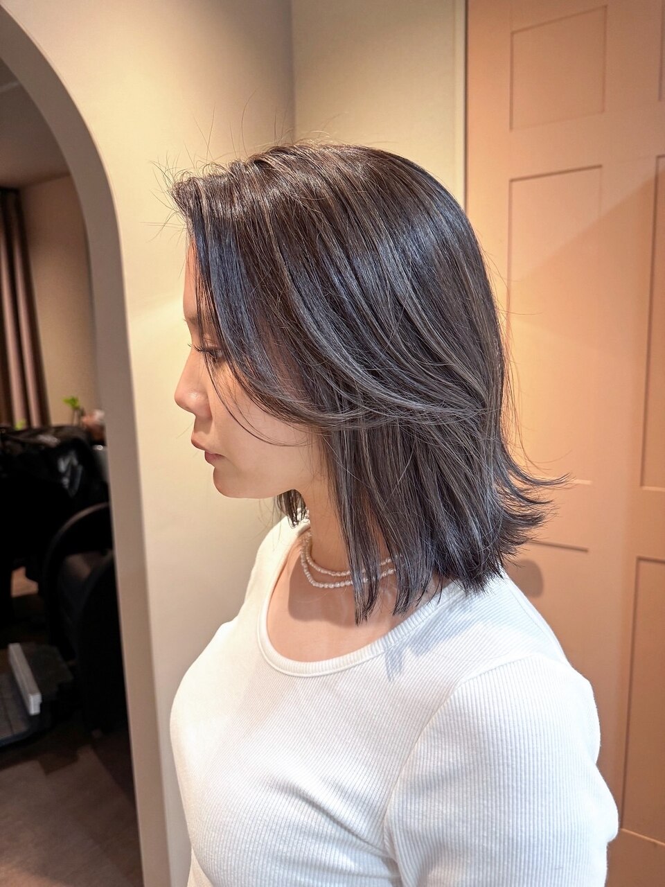 ピンクベージュ/ブリーチ/ミディアムボブ/表参道