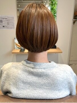 リヴゴーシュ(rive gauche) 【ふんわりボブ×ショート】レイヤーカットも人気