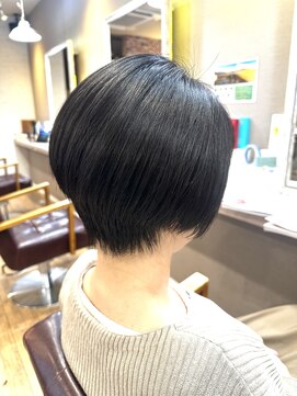 ヘアーメイクロージー 八軒店 (HAIR MAKE ROSY) くびれショート丸みショート