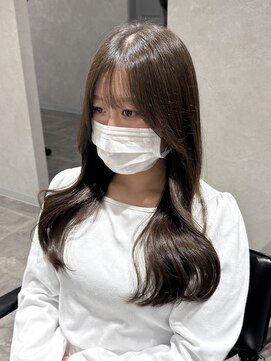 ジーニー 千葉(GENiE) 韓国レイヤーカット/顔周り/オリーブベージュ/古荘竜生