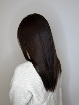 ウミ(umi) 脳疲労改善ヘッドスパと髪質改善