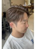 オリーブグレージュ