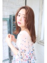 エストレーラ(estrela) 『estrela』大人可愛い透明感ハイグレージュ　センターパート