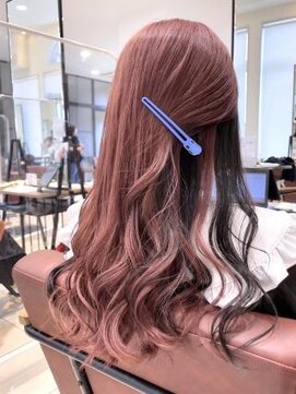 クアトログランシュ ひたちなか店(QUATRO×GranCieux) インナーカラー×ホワイトピンク