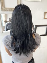 トロニー(TLONY)&nbsp;ブルーブラック　レイヤーカット　stylist/miaki